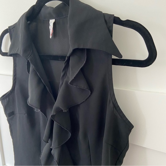 Vintage 90s Suzy Shier Black Ruffle Blouse - Picture 7 of 14